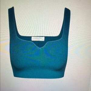 Babaton sculpt knit notch tank in herbage green